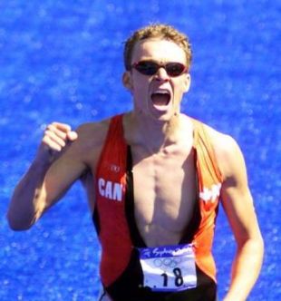 Simon Whitfield en Sidney 2000. Gómez Noya podería alcanzalo no número de vitorias (11), de gañar o domingo